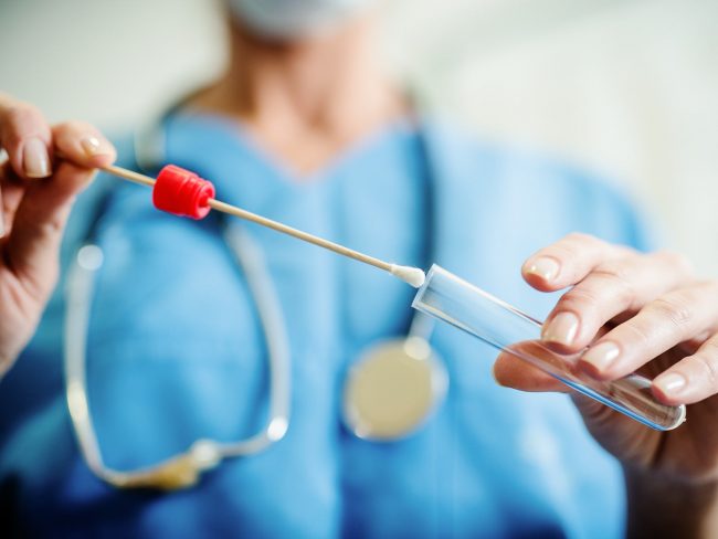 Corona Rachenabstrich